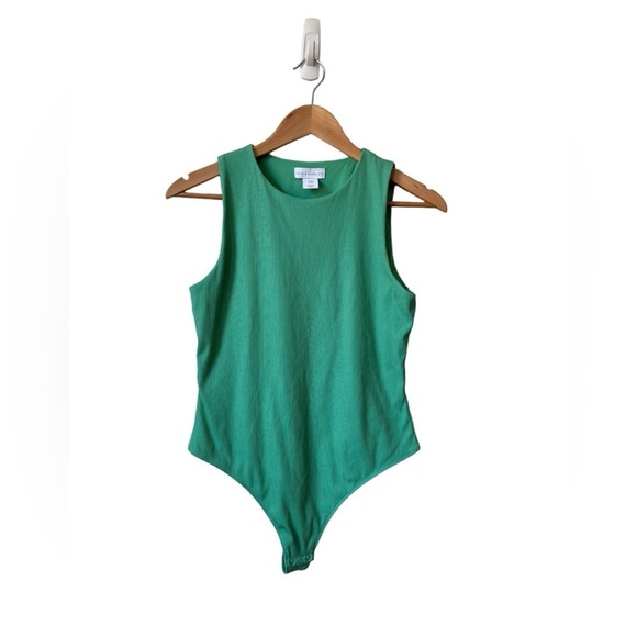 House of Harlow 1960 Ribbed Sleeveless Thong Bodysuit Green Size M - Picture 4 of 8